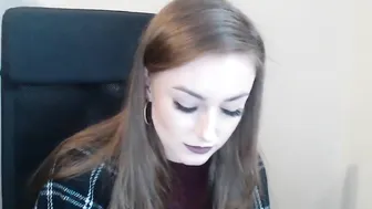 janetta_s relaxed yoke luxuriously work with pussy