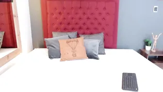 carol_mars crazy lady having fun with sex toys