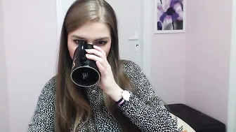 jane_skyy shy curls yelling from a wild orgasm