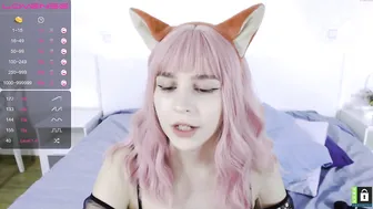 fayevans cute girl sucks penis