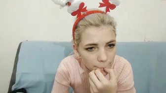 go_to_the_moon spicy slut jerking hairy cunt