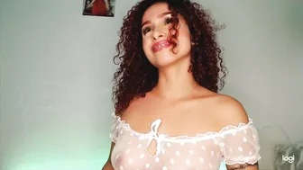 enicooper Busty female