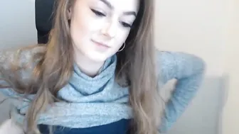 janetta_s amazing female caresses shaved pussy