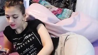 makemescreamm twirling nipples on big boobs