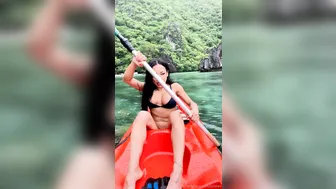 cjmiles onlyfans cute cam girl pulls pussy