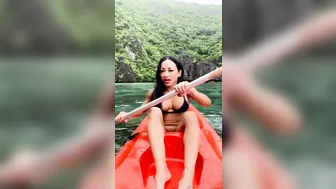 cjmiles onlyfans cute cam girl pulls pussy
