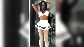 cjmiles onlyfans showing off her body
