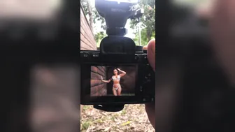 cjmiles onlyfans blonde plays with sex toy