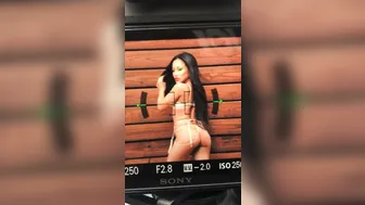 cjmiles onlyfans blonde plays with sex toy