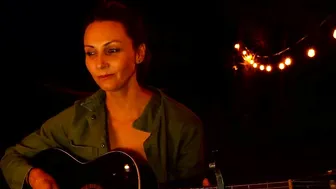 kaileeshy alluring woman shows vulgar essence