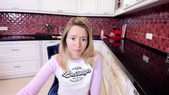 ellcrys Chic chick