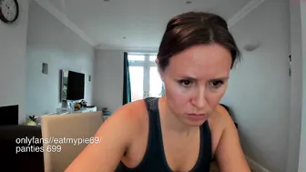 eatmypie69 asshole queen caresses intimate places