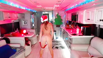 dddtraveler Hot woman