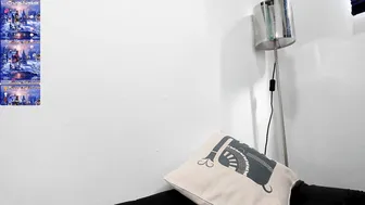 cute_rosy Attractive chick fucks juicy slits