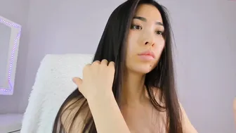 assuri_yu flirty passiona masturbates with sex toy