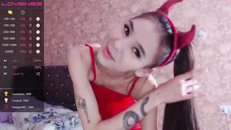 babysumi experienced slut caresses intimate places