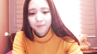 alueshka graceful slut dancing in stockings