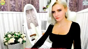 alexis_coy smiling girl