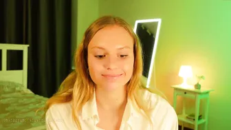 thelawofattraction Chubby blonde