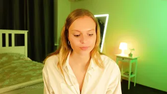 thelawofattraction girl from naked chat