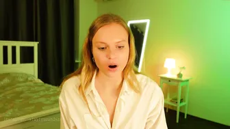 thelawofattraction girl from naked chat