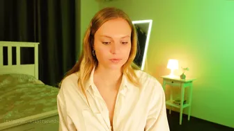 thelawofattraction girl from naked chat