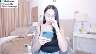 squirtbetty magnificent prankster shows herself naked on the street