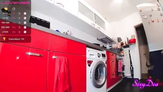 sexydea mother masturbates on skype