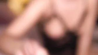 nikkimagic sexy wench sucks dick