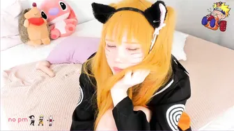 littlething88 cute blonde erotically posing in stockings