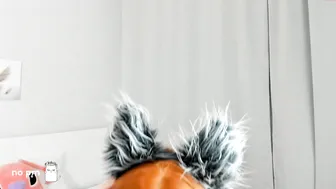 littlething88 imposing slut fucks pussy with fingers