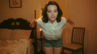 cinnabelle babe cums off toys