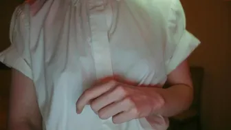 cinnabelle babe cums off toys