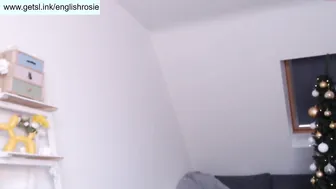 english_rose__ loves to cum on camera