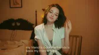 cinnabelle busty bitch jerks pussy with phallus