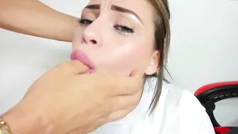 super_paulina94 busty maiden posing in stockings