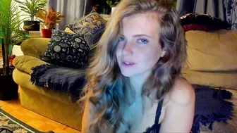 sunshinekate naughty  girl  strips down to her underwear