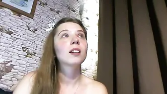 hello_x_pussy Black-haired mare