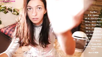 artemisfit cute girl shows the body