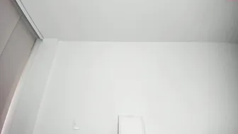 xhxoxtxsxex busty young lady rides sex toy