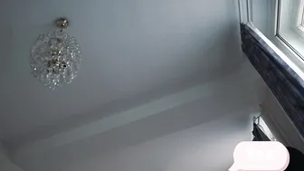 tamagochi_gf mature slut pulls pussy while lying in a chair