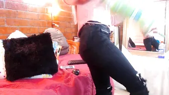 nina_williams Naughty girl jerks pussy gagged