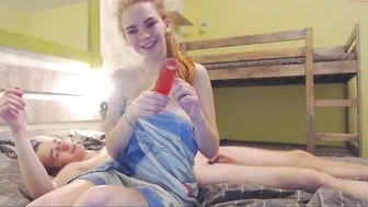 alexlovekira Naughty Sluts Masturbate