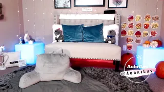 aubrilee Curly chick