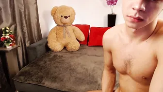 aliceandron big need and big horse agret