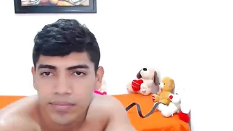 lia_tony_athletic dildo fucks herself and teases the clit with a vibrator