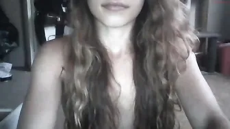goforgreen87 obstinate queen jerking off her cunt