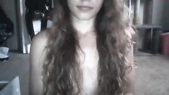 goforgreen87 obstinate queen jerking off her cunt