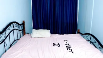 fronsa black-haired confused - having fun in fries