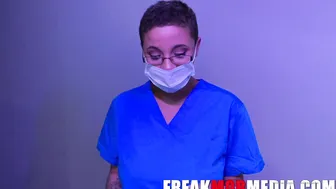 freakmobmedia Ardent chick